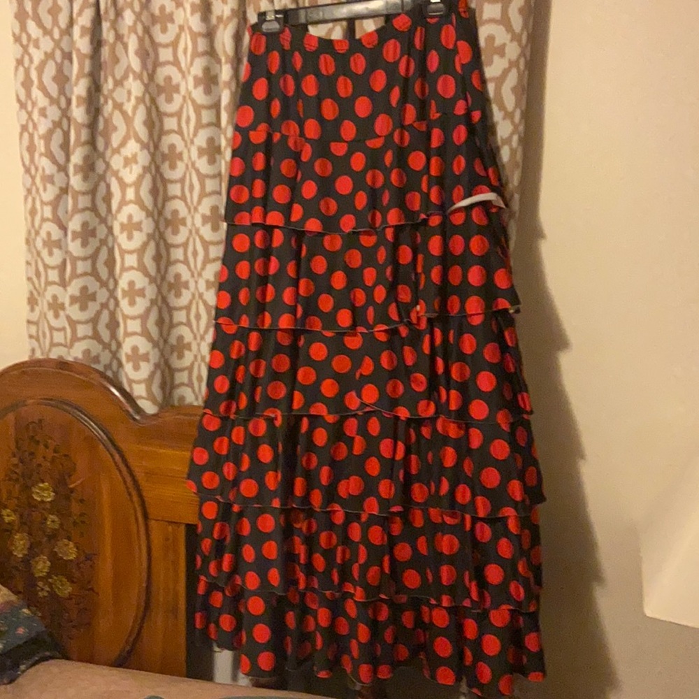 Ruffled skirt